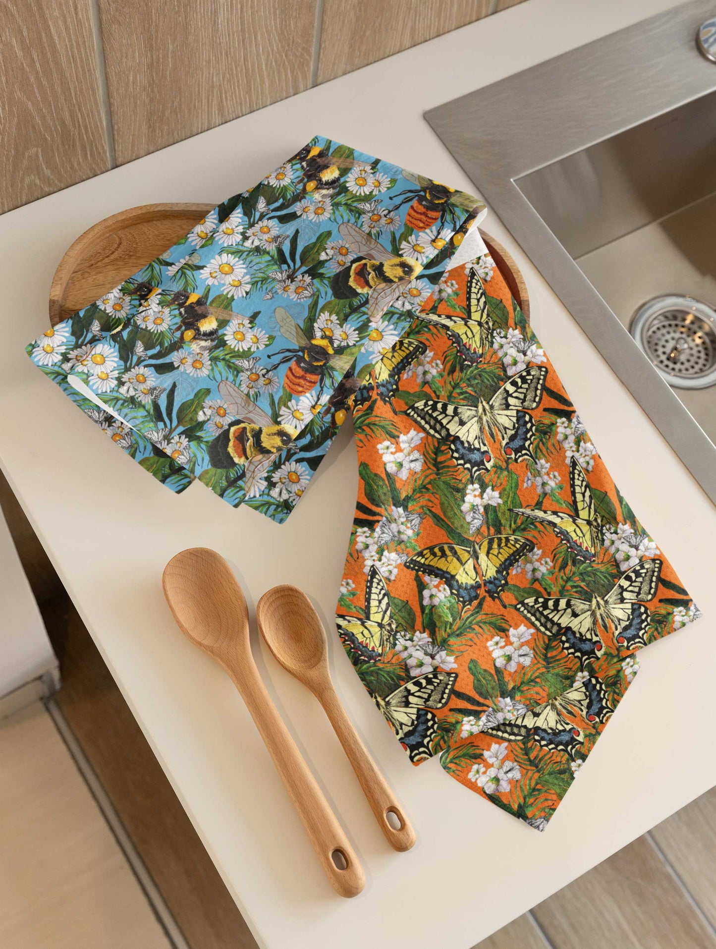 Buzzing Bee Tea Towel