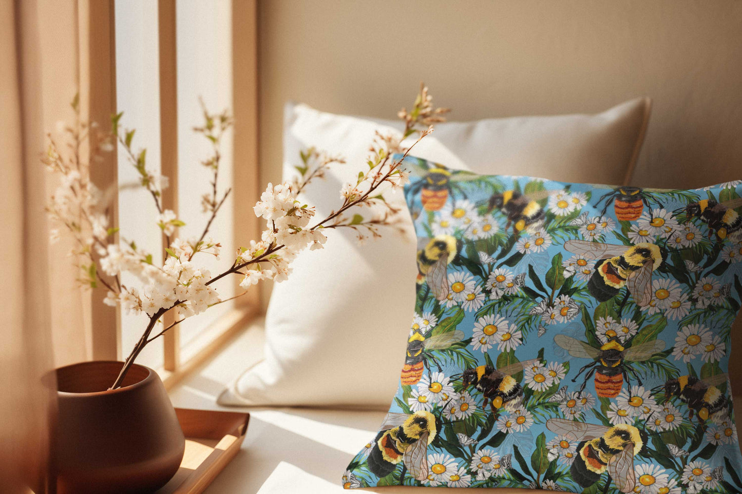 Beautiful Bumble Bee pattern